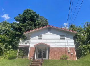 232 Craig St NW, Norton, VA 24273