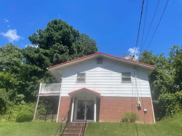 232 Craig St NW, Norton, VA 24273
