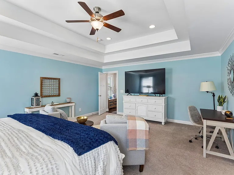 1010 Vanguard Dr — Photo 24
