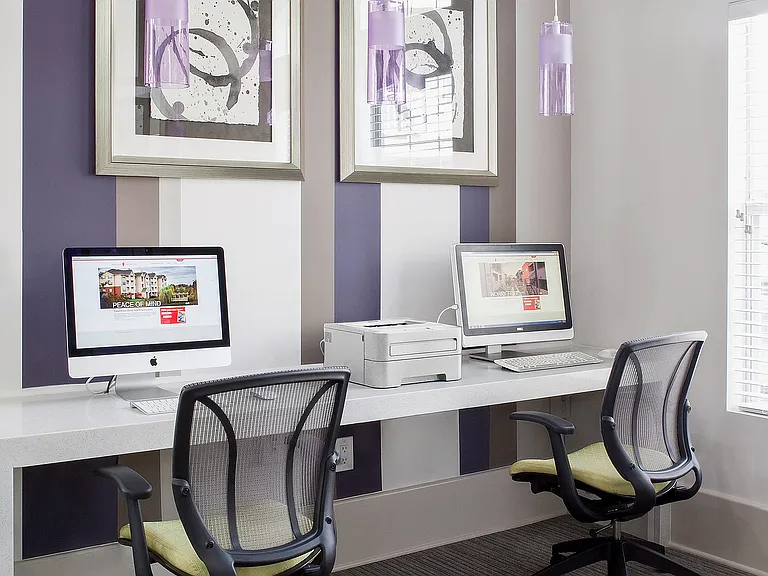 Spalding computer desk