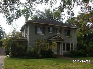 516 W 2nd St, Clarksdale, MS 38614
