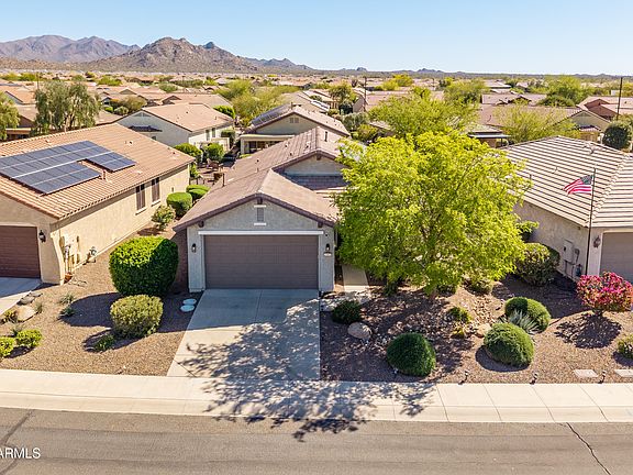 5th image of 27077 W ESCUDA Drive