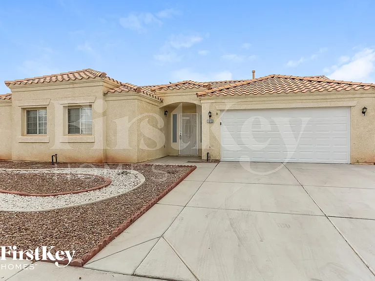 3313 Back Country Dr — Photo 1