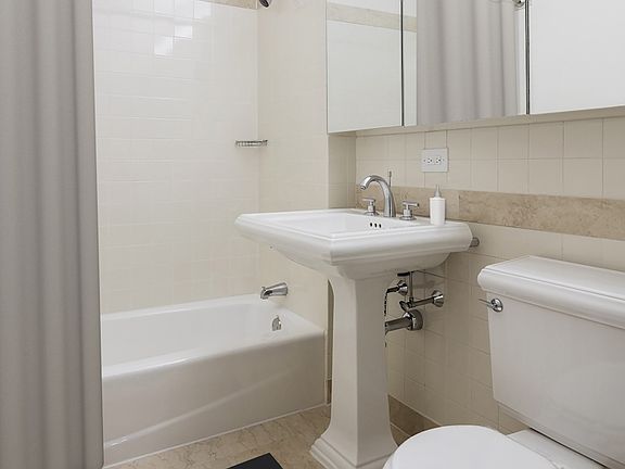 5th image of 255 W 94th St #Phh