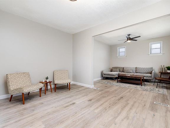 5th image of 4355 Beethoven Ave