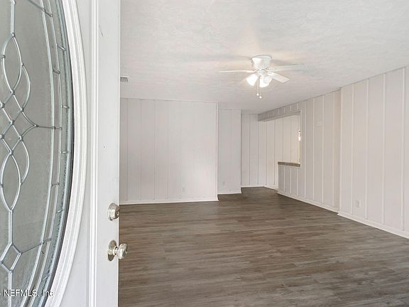 3rd image of 432 PONCE Boulevard