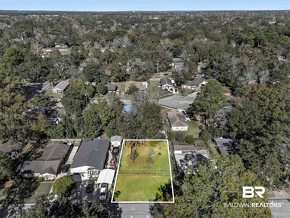 3rd image of 2352 Linda Dr