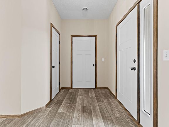 4th image of 2557 County Road I