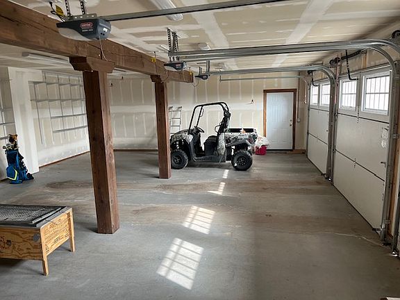 3 car garage