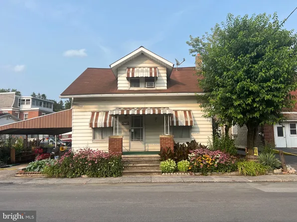 7 Walnut St, Belleville, PA 17004