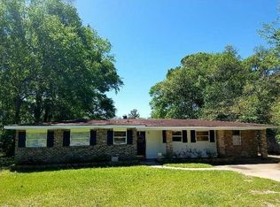5611 Overlook Rd, Mobile, AL 36618