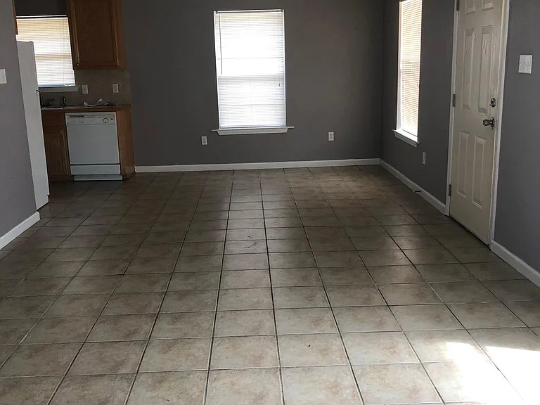 43159 Remington Dr — Photo 11