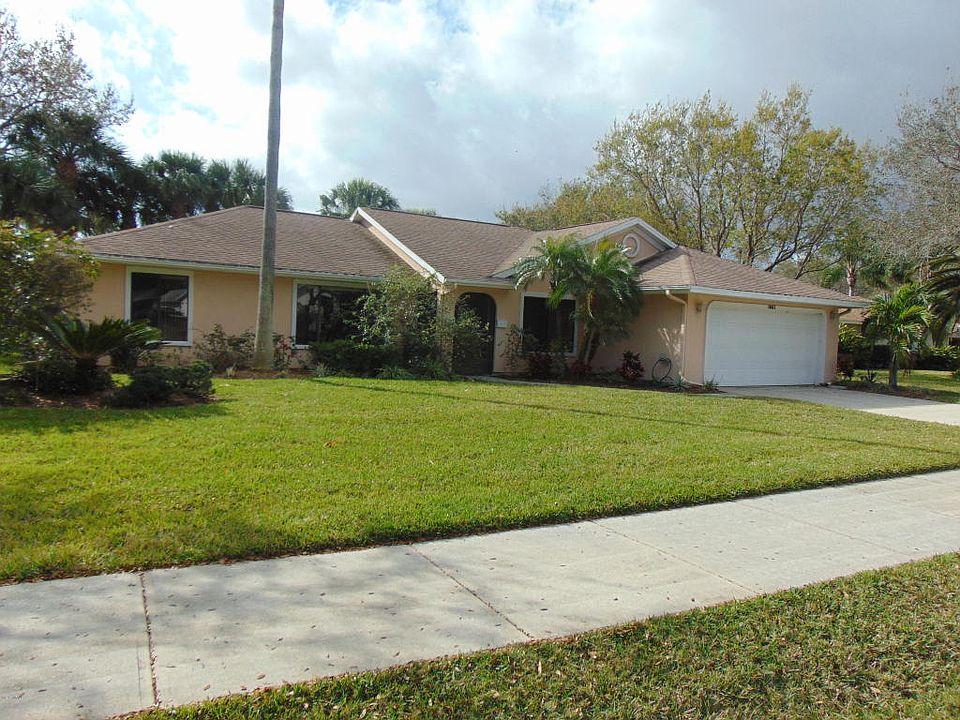 1st image of 1661 Freedom Dr