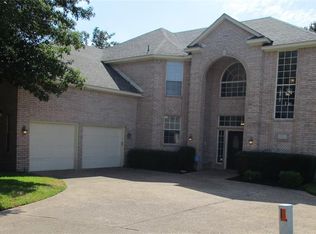 9250 Westwood Shores Ct, Fort Worth, TX 76179