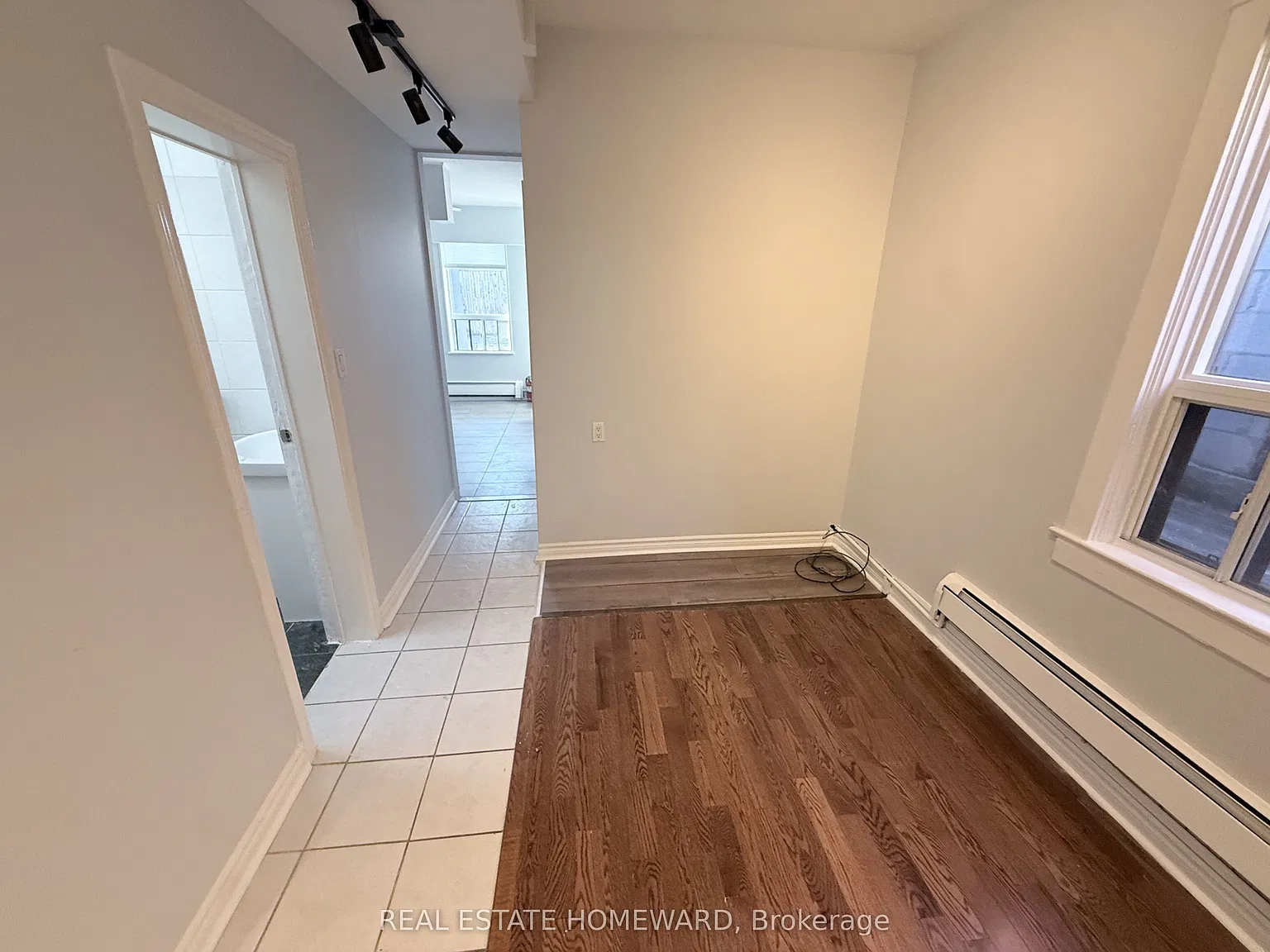 1 bed, $2,100 — Photo 3