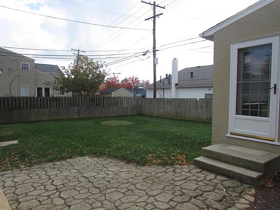 3rd image of 2508 Northwest Blvd