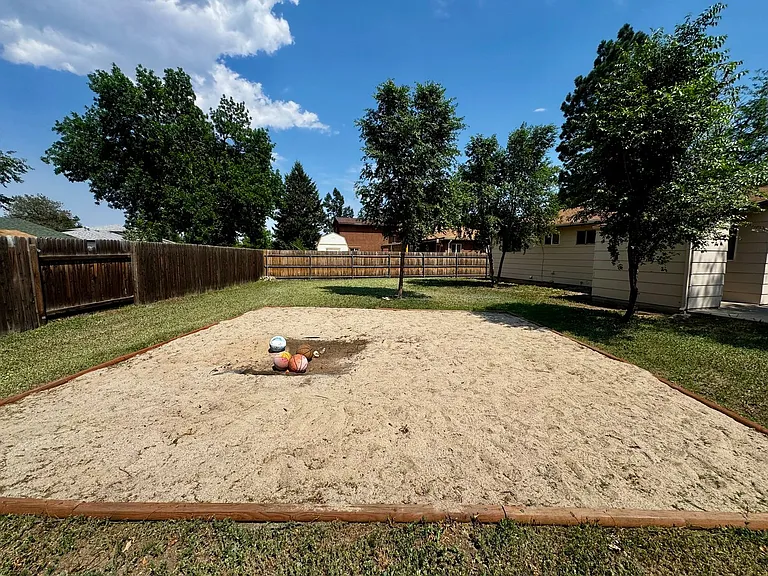 1156 Mount Werner Cir — Photo 18
