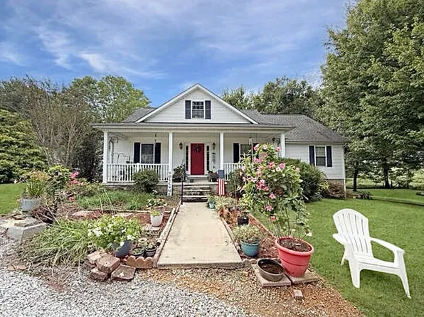 575 N Sutton Ln, Mayfield, KY 42066