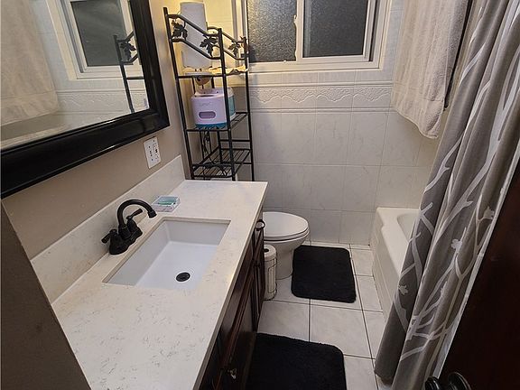 3rd image of 15754 Faculty Ave