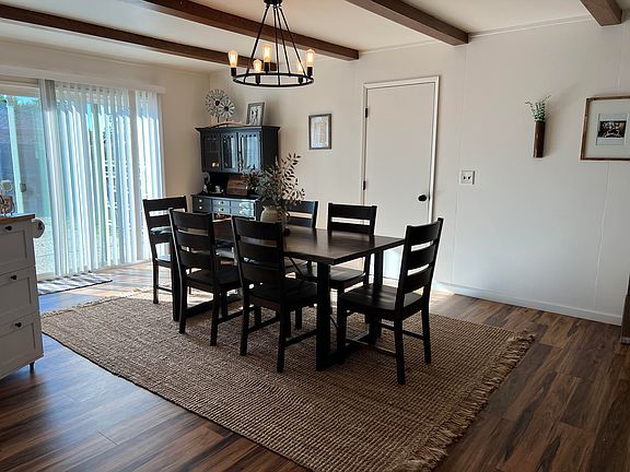 2nd image of 509 W Southwood Dr