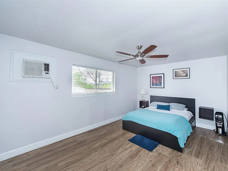 1715 Taylor Gaines St #A — Photo 11