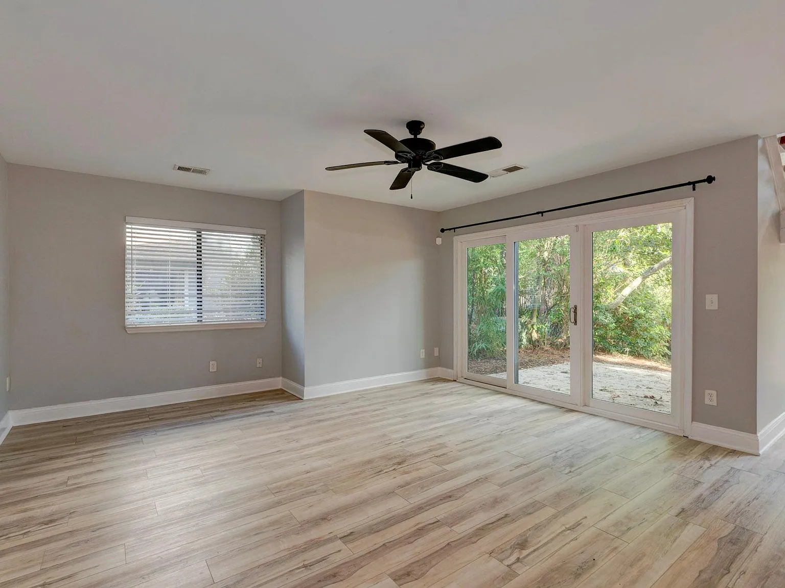 3 bed, 1812 sqft, $3,500 — Photo 4