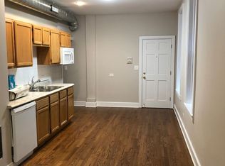 978 W 19th St #6666231, Chicago, IL 60608