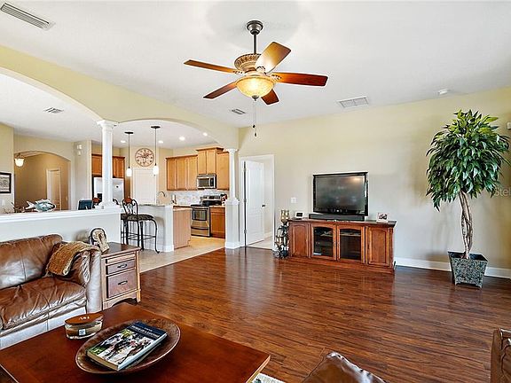 5th image of 24004 Sardinia Dr