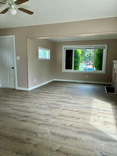 2 bed, $1,200 — Photo 3
