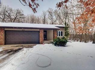 4590 Maple Leaf Cir, Eagan, MN 55123