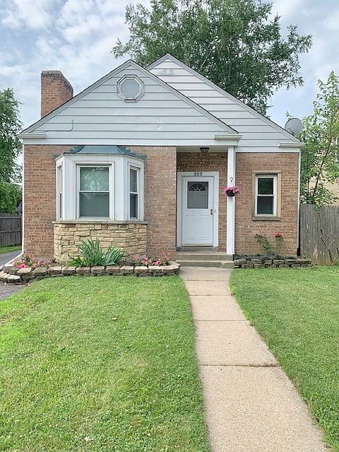 1st image of 909 Woodlawn Ave