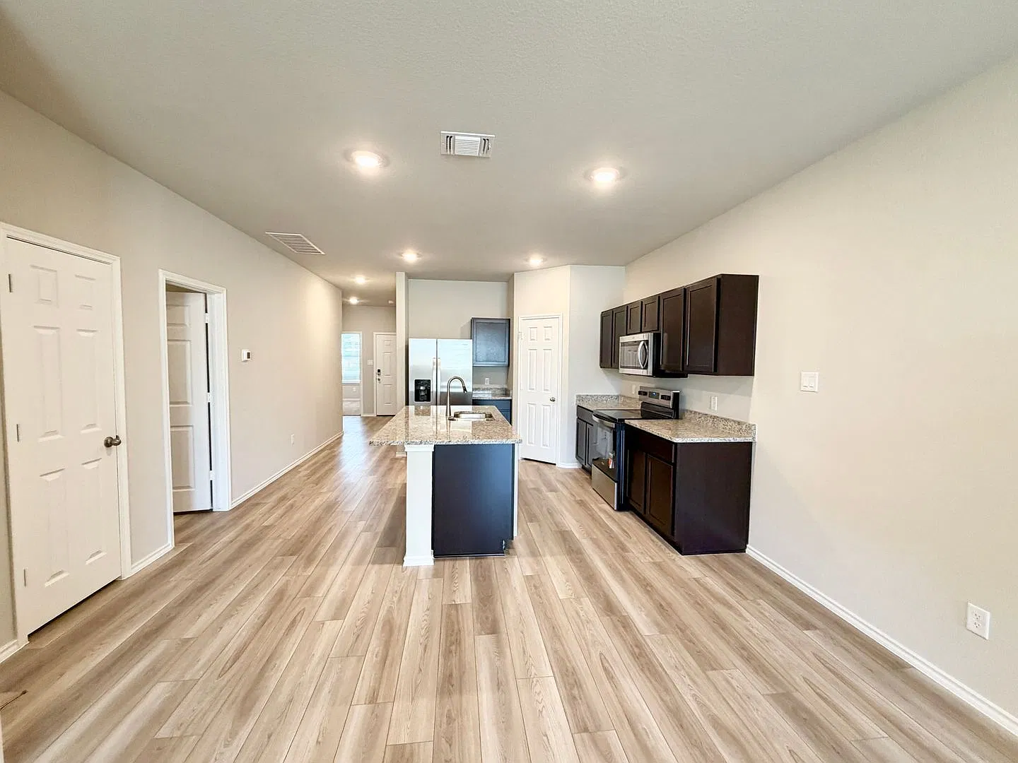1111 Stone Valley Rd — Photo 4