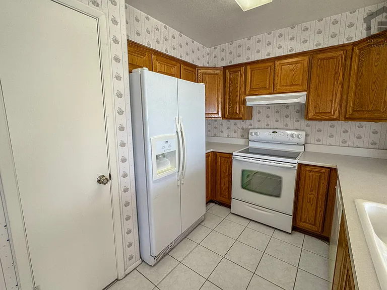 9613 N 55th Dr — Photo 14