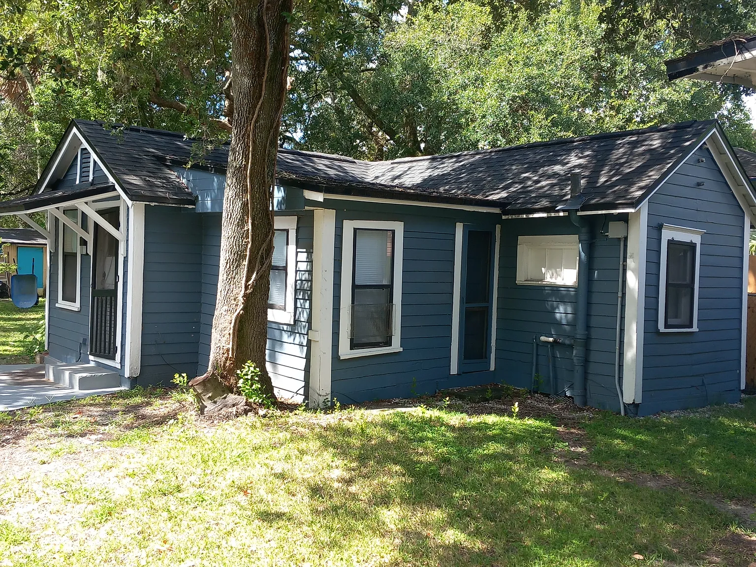 1 bed, 650 sqft, $1,000 — Photo 2