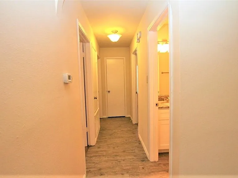 605 Elder Way — Photo 10