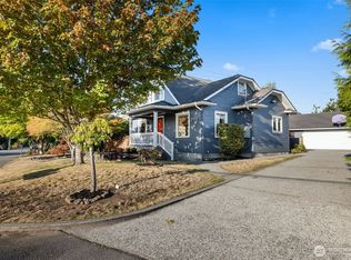 7711 Rainier Dr, Everett, WA 98203