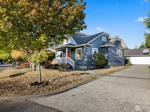 7711 Rainier Drive, Everett, WA 98203