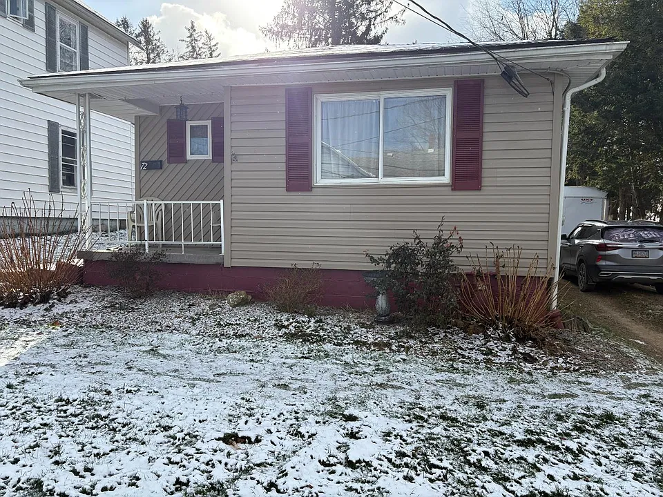 72 2nd Ave