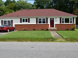 1111 Smithfield Ave, Hopewell, VA 23860