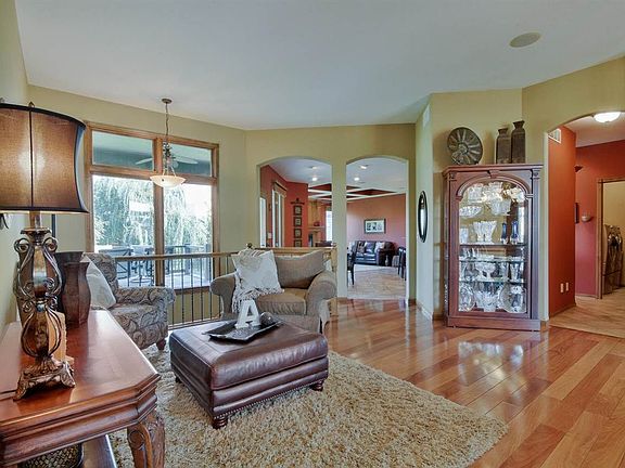 5th image of 3133 N Brush Creek Ct