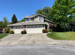211 Othello Ct, Windsor, CA 95492