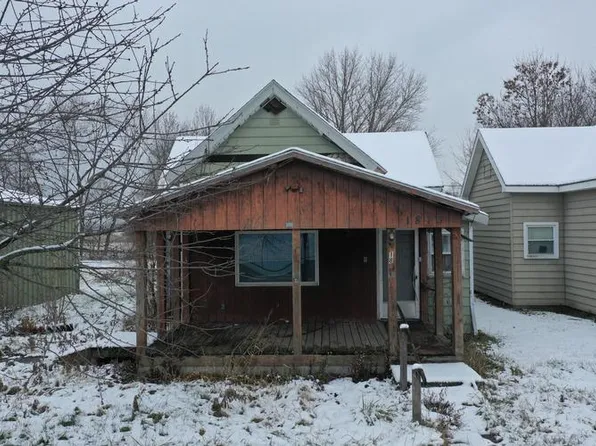 1813 E 38th St, Marion, IN 46953