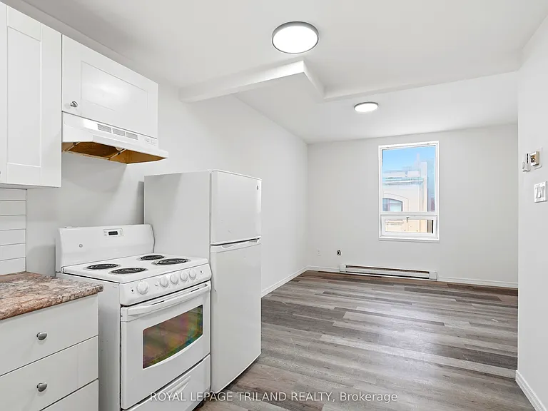 423 Richmond St #302 — Photo 4