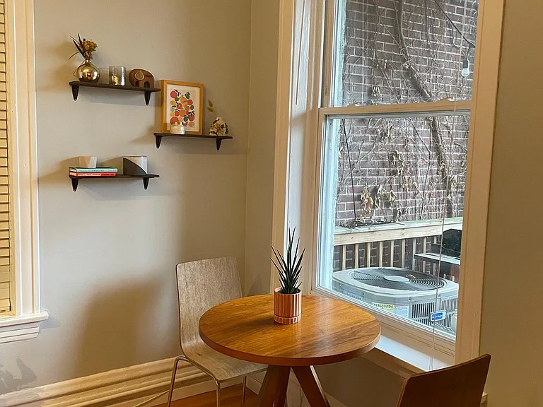 1752 N Sedgwick St #2 — Photo 7