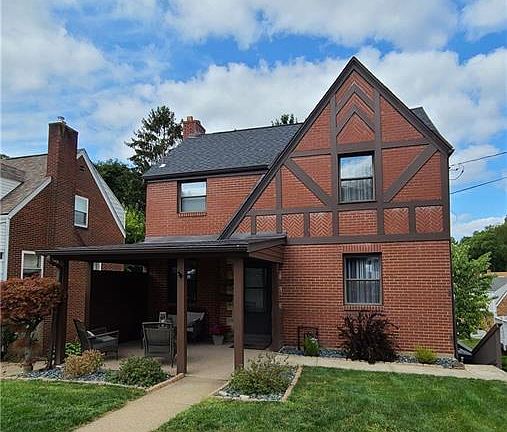 2nd image of 3846 Lawnview Ave