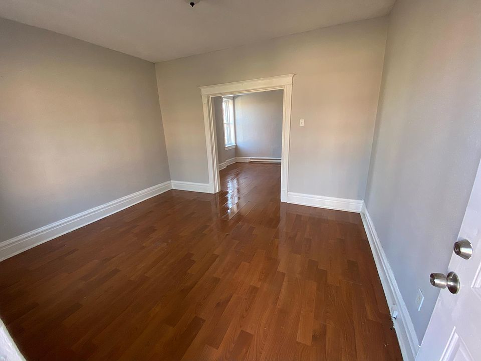 1st image of 2732 Utah St #1