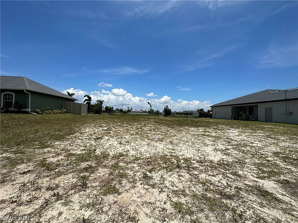 1st image of 2305 SW 15th Pl
