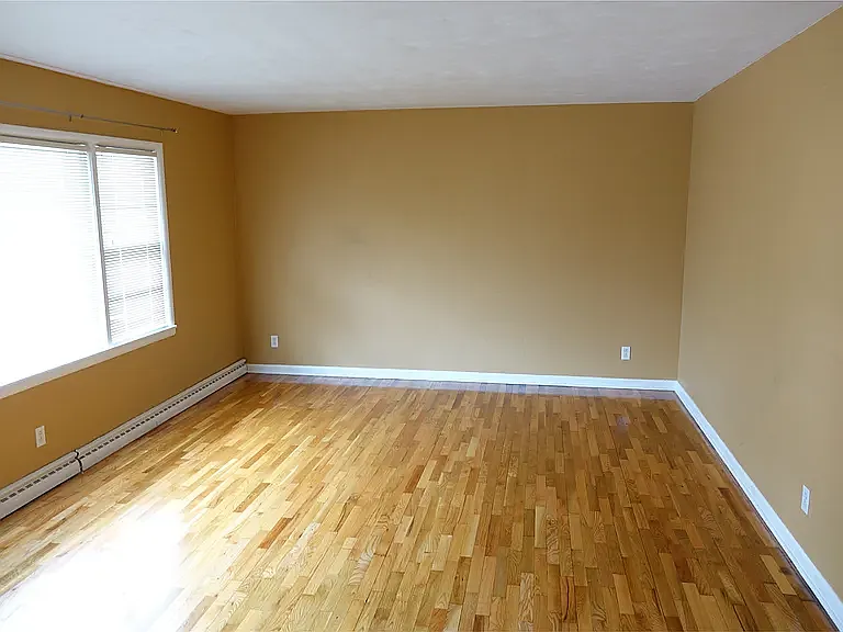 1227 Lilac Ave — Photo 10