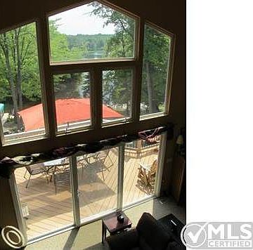 Great Room Windows & Doorwall.JP