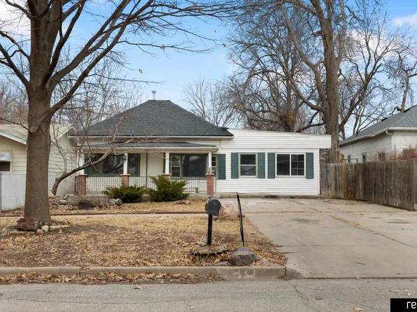 938 Peach St, Lincoln, NE 68502